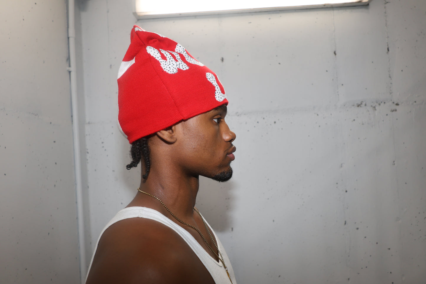 RHINESTONE WEWOKEUP BEANIE (RED)
