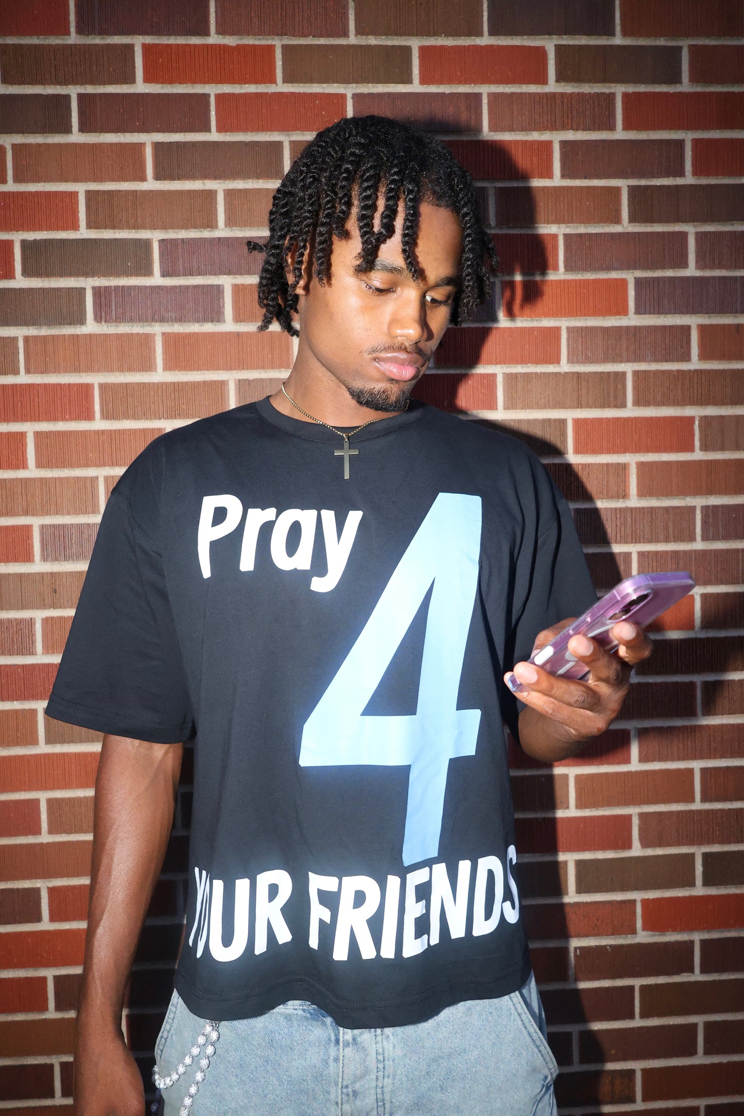 PRAY4YOURFRIENDS T-SHIRT
