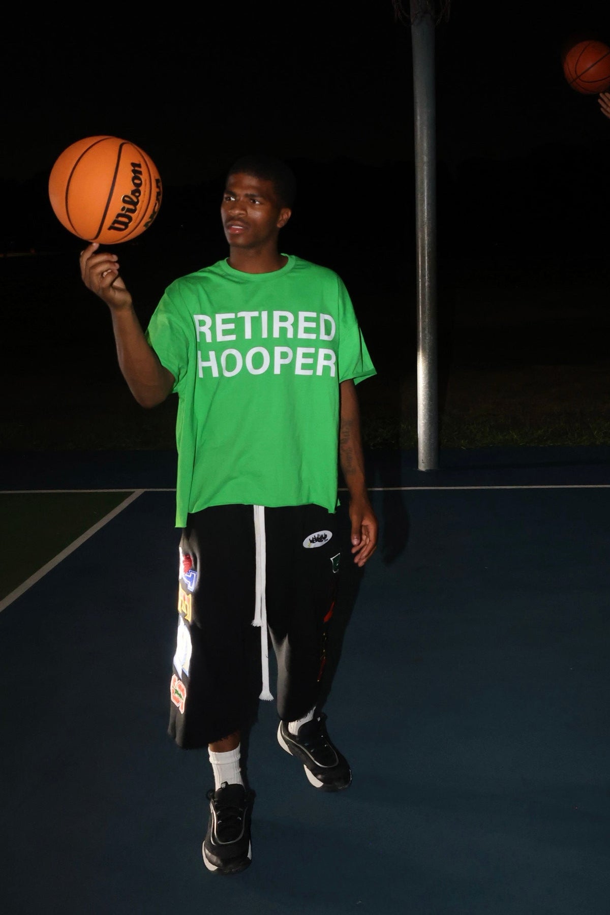 RETIRED HOOPER T-SHIRT (GREEN) (Cropped) (Cut-off sleeves)