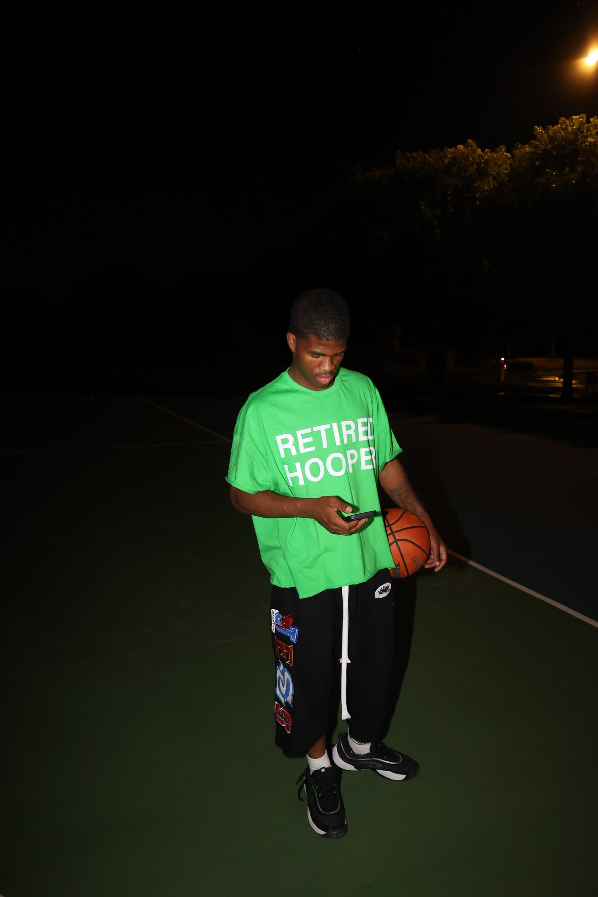 RETIRED HOOPER T-SHIRT (GREEN) (Cropped) (Cut-off sleeves)