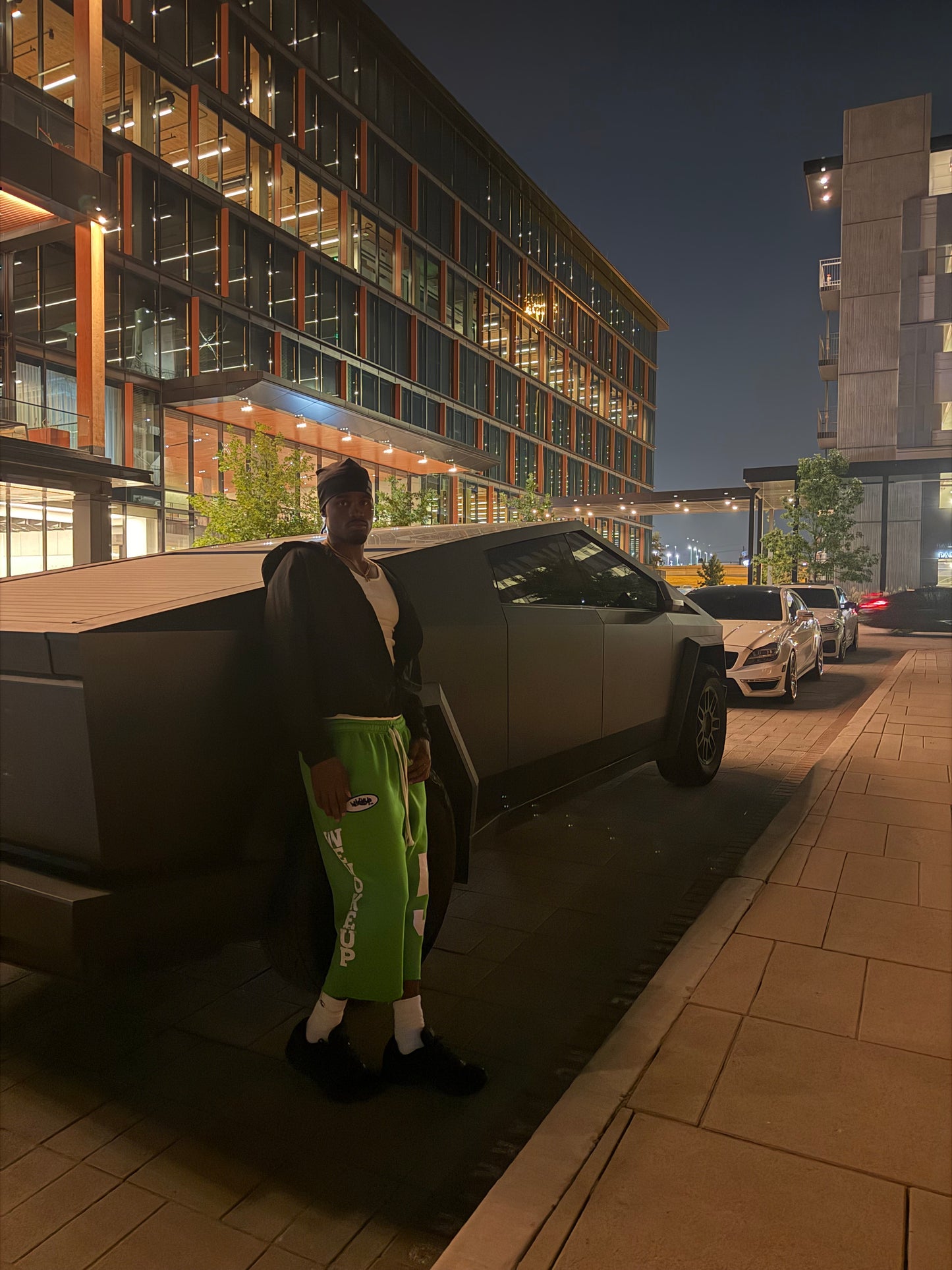 WEWOKEUP CROPPED SWEATS (GREEN) (CREATION EDITION)